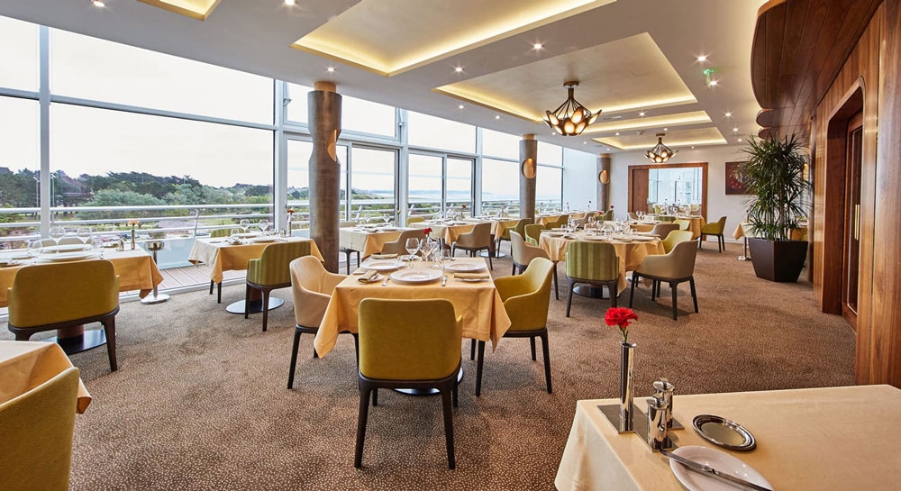 Salle de restaurant Le Safran Miramar La Cigale