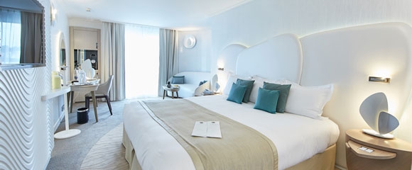 Chambre Terre et Mer hôtel Miramar La Cigale appartement