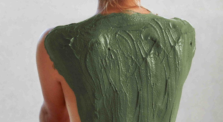 enveloppement algues reminéralisantes femme cure intensément thalasso et spa