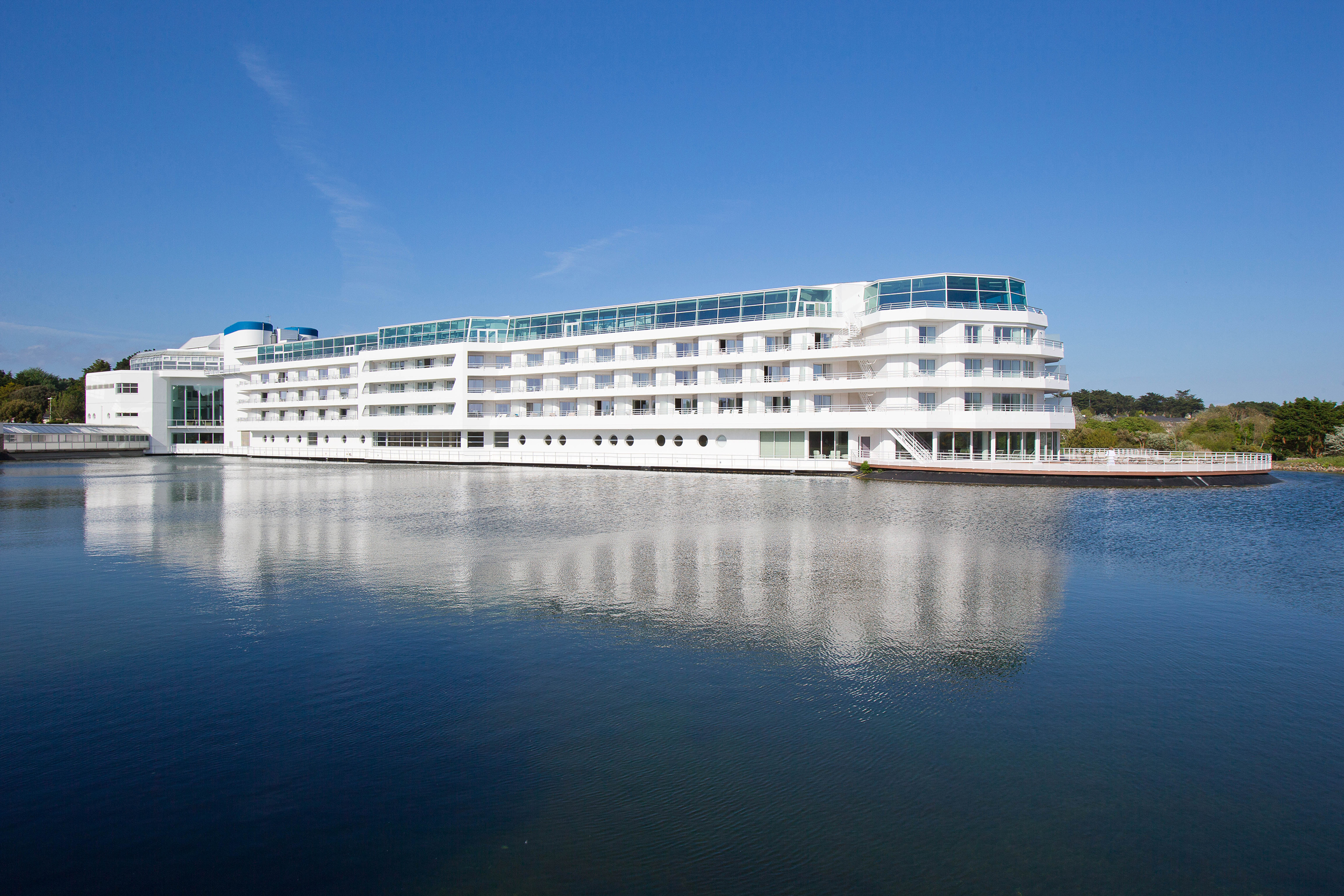 Hôtel vue extérieur droite Miramar La Cigale